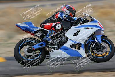 media/Jan-14-2023-SoCal Trackdays (Sat) [[497694156f]]/Turn 4 Set 2 (1030am)/